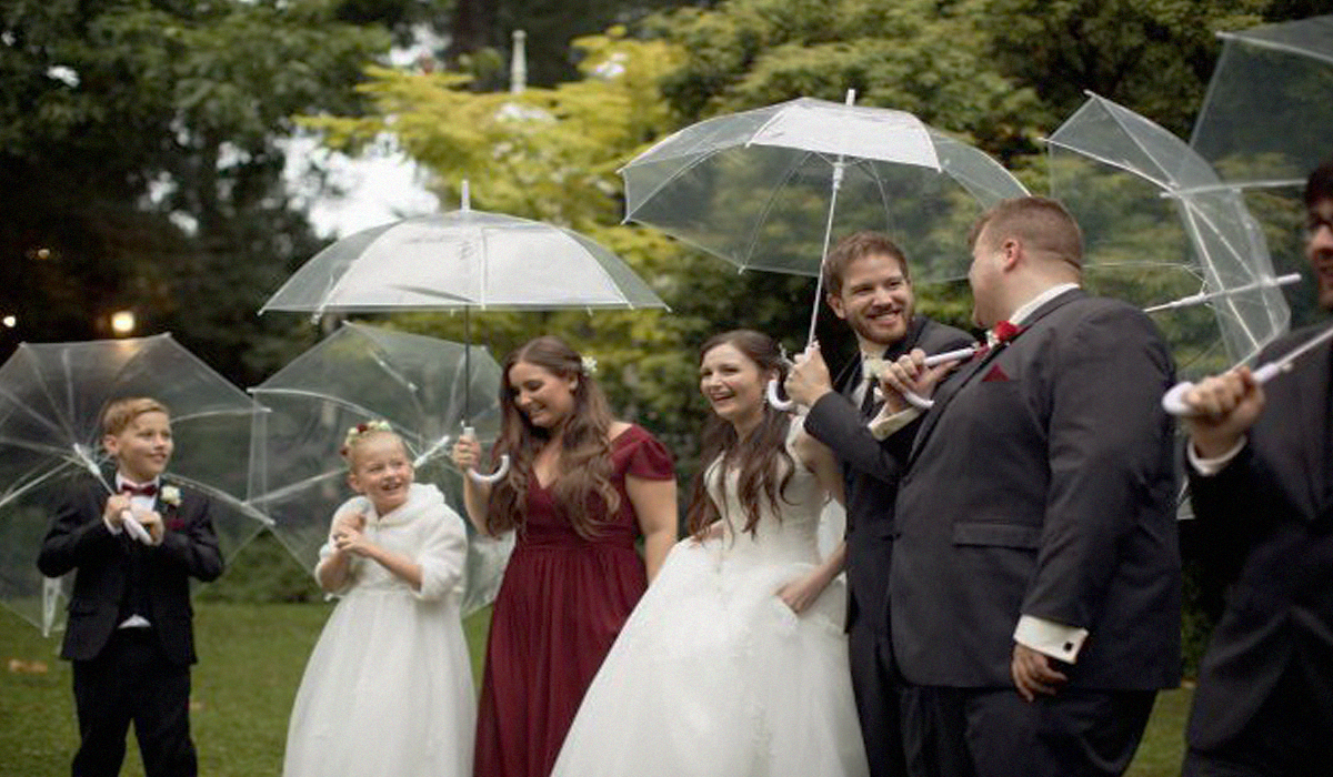 Pawang Hujan buat Pernikahan, Perlu atau Tidak ?