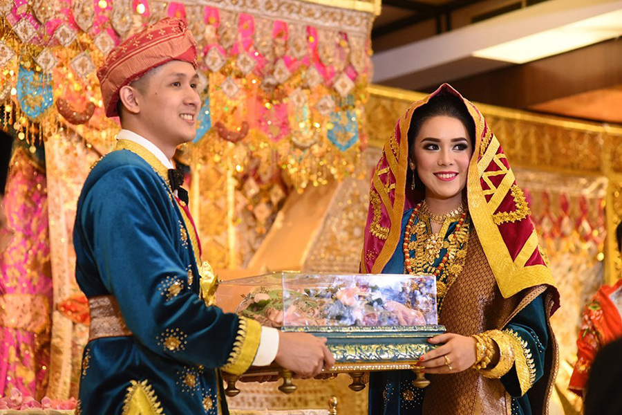 Prosesi Pernikahan dan Tips Menyiapkan Seserahan Minang